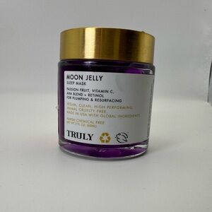 TRULY Moon Jelly Sleep Mask with Gold Lid